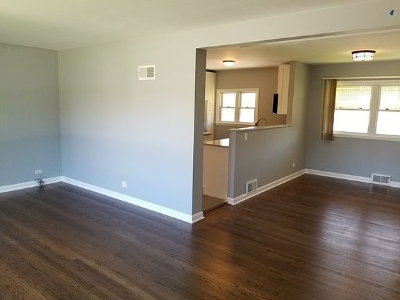 5th image of 11127 Shelley St