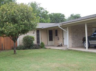 401 Live Oak St, Kyle, TX 78640