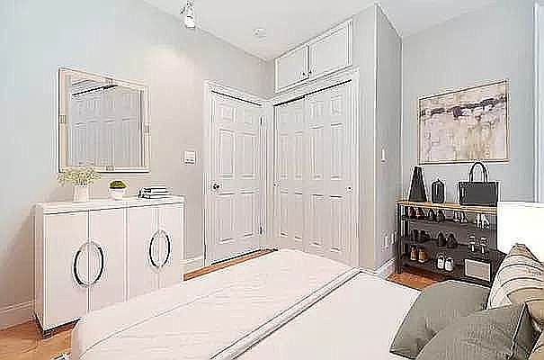 2nd image of 163 Chrystie St APT 13
