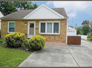 55 Cornell Ave, Amherst, NY 14226