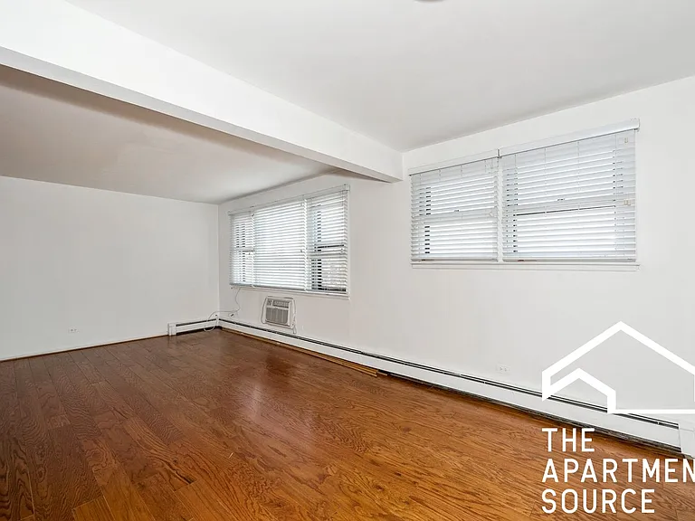 8644 Skokie Blvd #303 — Photo 5