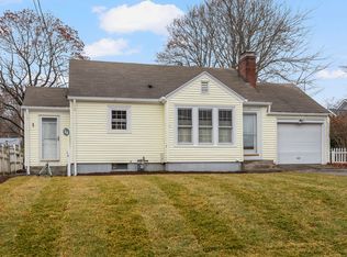 127 Prospect St, East Greenwich, RI 02818