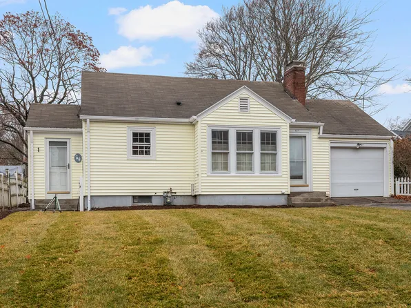 127 Prospect St, East Greenwich, RI 02818