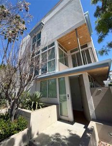 6737 W Hepburn Way, Los Angeles, CA, 90038