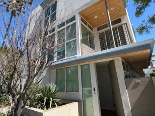 6737 W Hepburn Way, Los Angeles, CA 90038