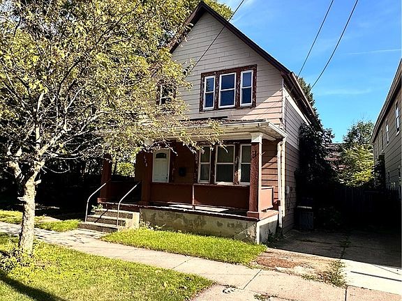 3rd image of 628 Fulton St