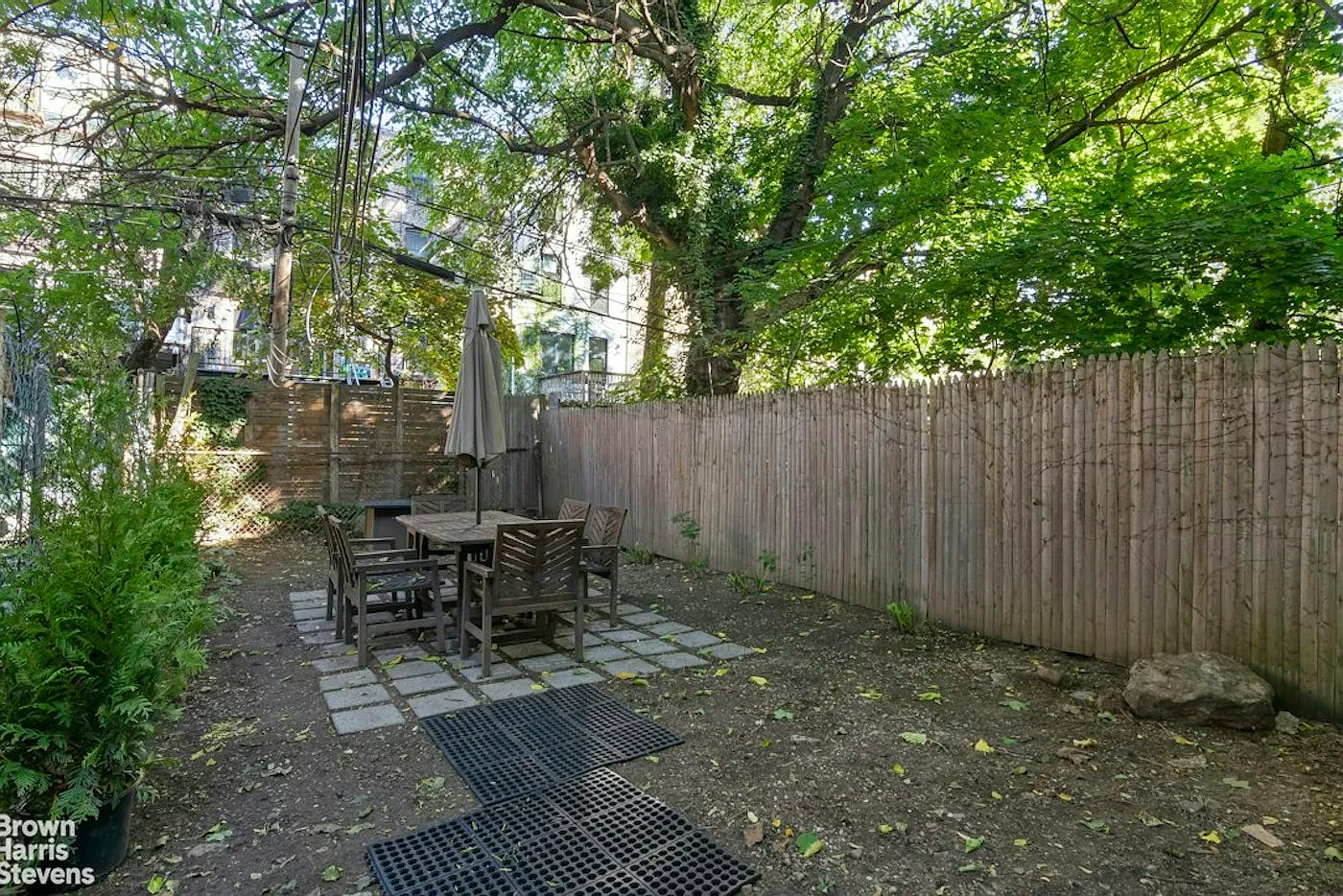 461 Halsey Street — Photo 3
