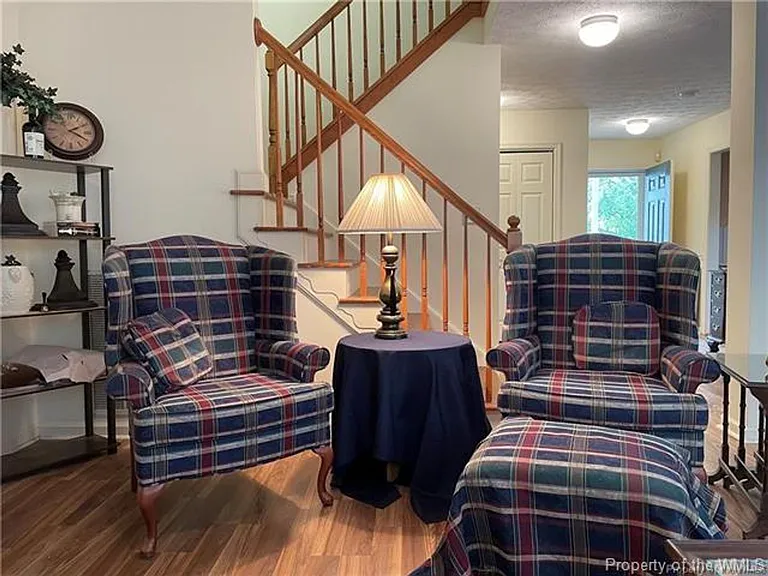 5101 Salisbury Mews — Photo 4