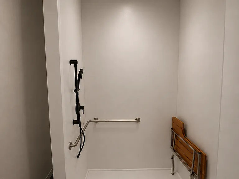 The Gibson Apartment Homes — Photo 43