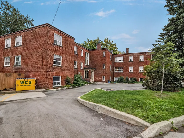 4 Folcroft Ave — Photo 30