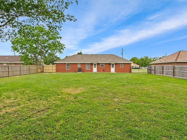 7669 Willard Ct — Photo 19