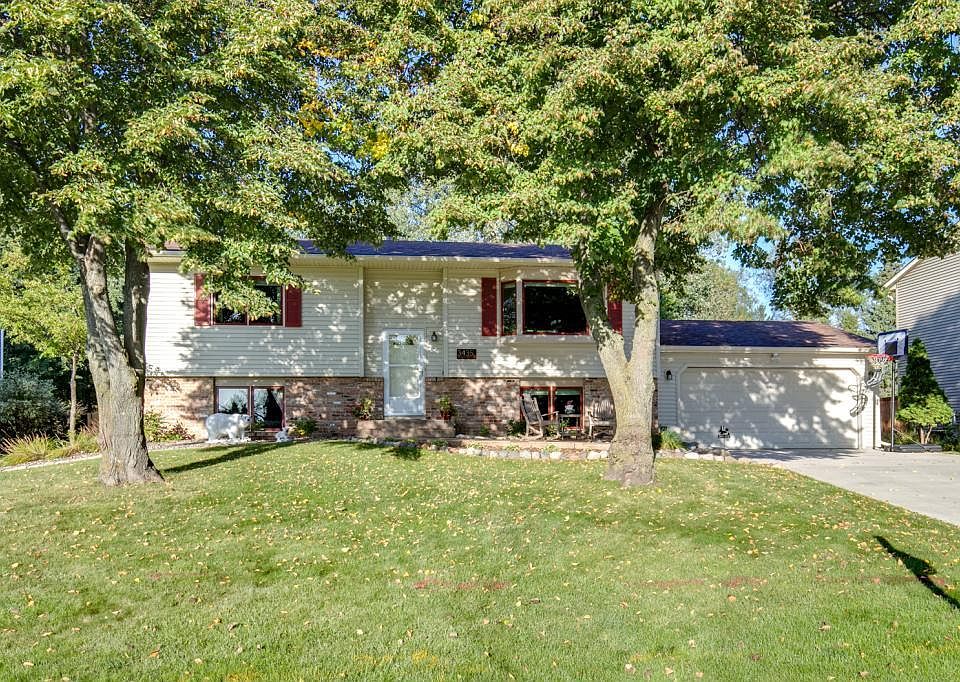 1st image of 3435 Van Dyke St