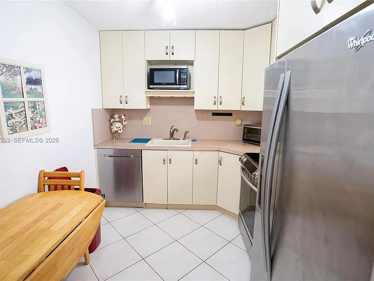 600 Three Islands Blvd #1416 — Photo 3