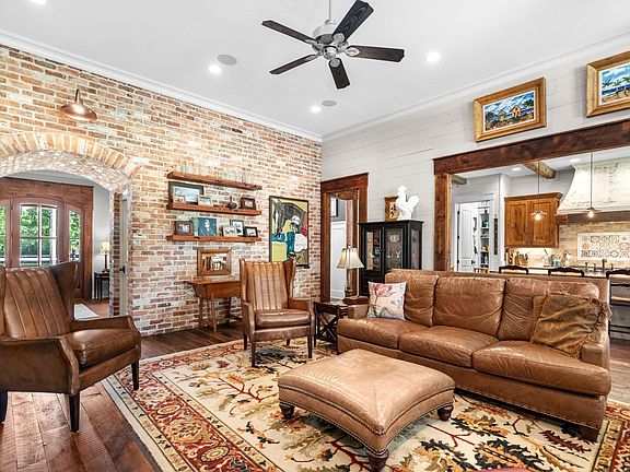 3rd image of 5016 Big Bear Ct.