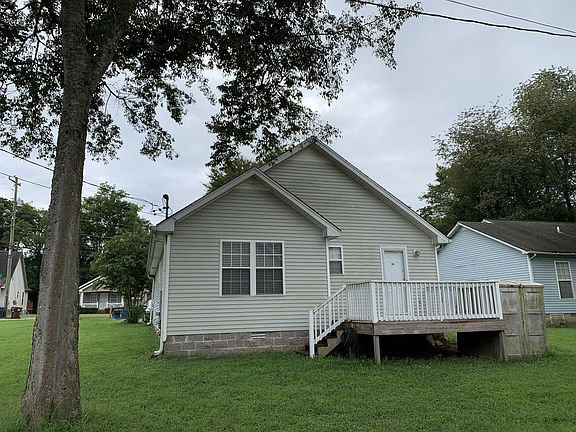 2nd image of 3516 Rainwood Dr