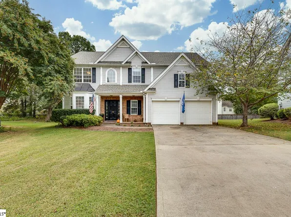 18 Shadowrock Ct, Simpsonville, SC 29681