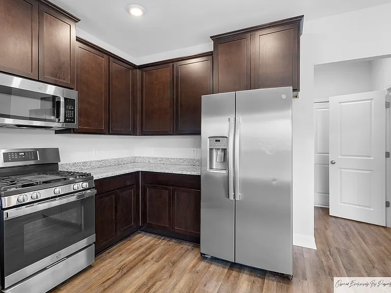 409 Silver Anchor Dr — Photo 8