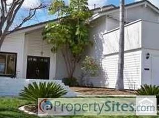 25301 De Salle St, Laguna Hills, CA 92653