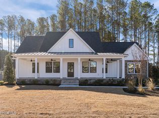 389 Crow Creek Drive NW, Calabash, NC 28467