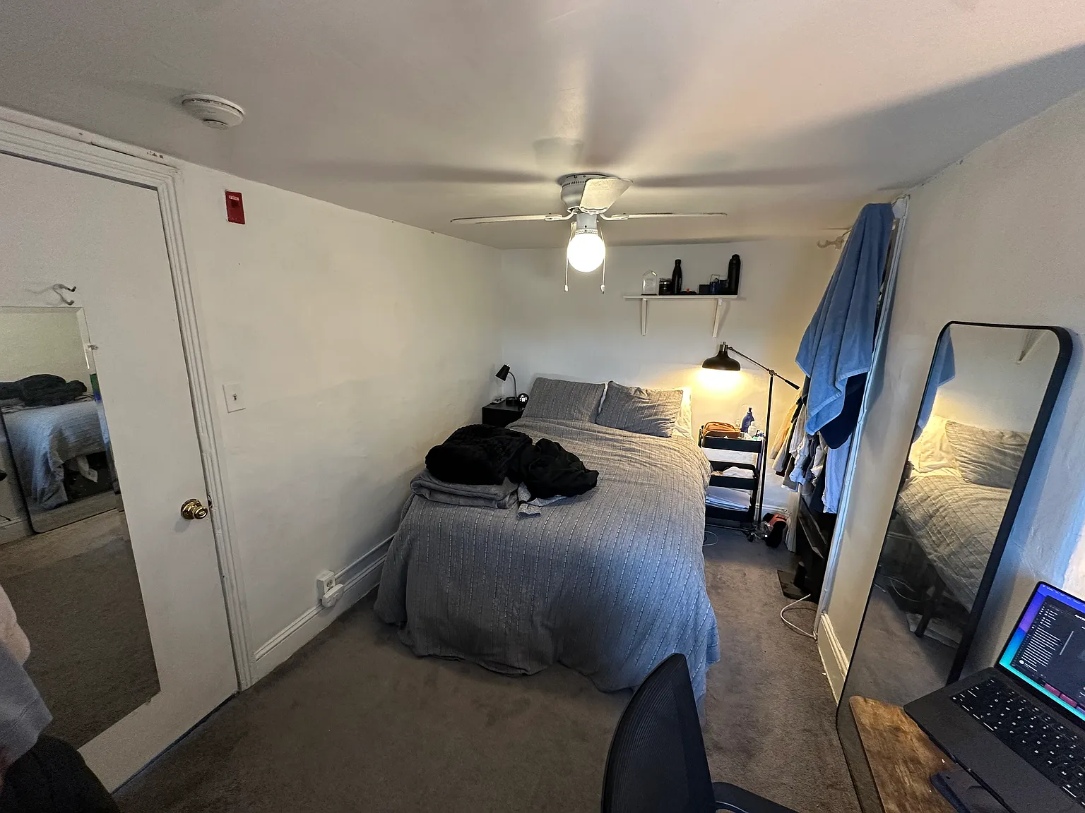 1 bed, 1960 sqft, $1,000 — Photo 3