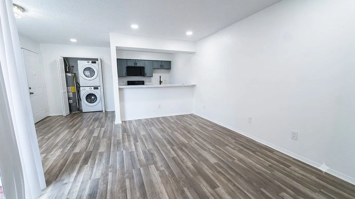 1 bed, 1.0 bath, 535 sqft, $1,250 — Photo 1