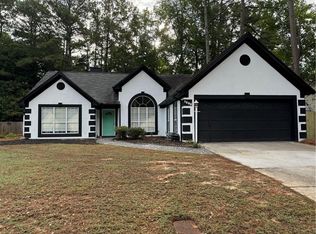 1285 Avalon Dr, Lawrenceville, GA 30044