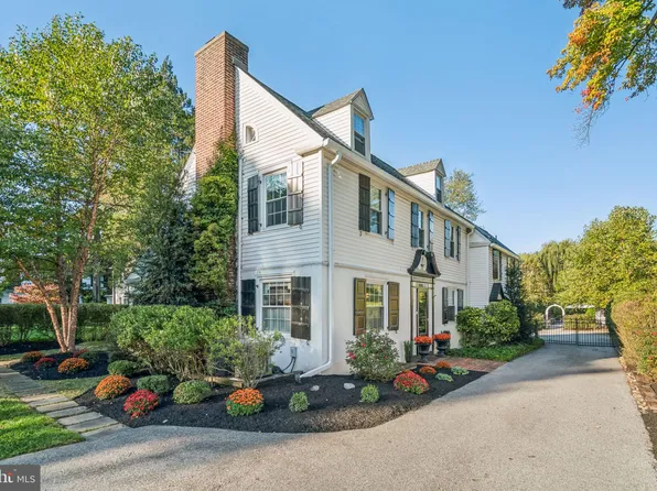 72 Old Eagle School Rd, Wayne, PA 19087