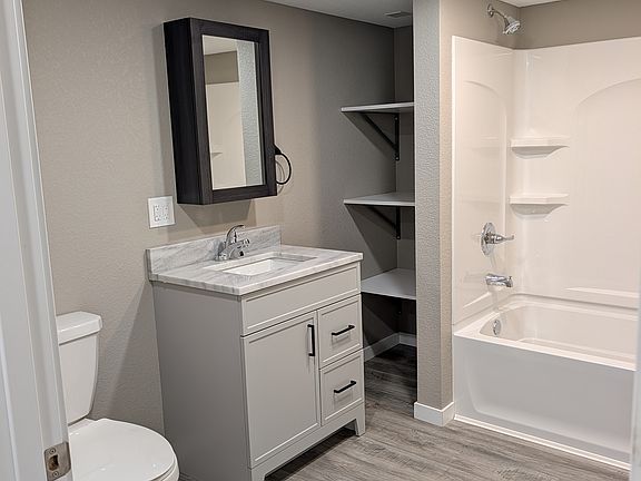 4th image of 3303 Randolph St