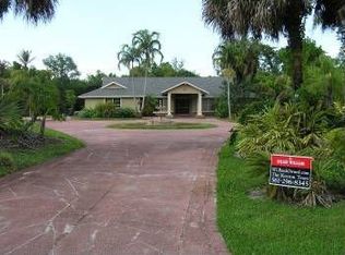 12123 Areaca Dr, Wellington, FL 33414