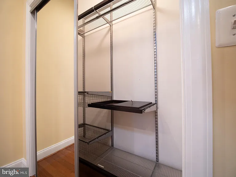 648 Newton Pl NW #2 — Photo 15