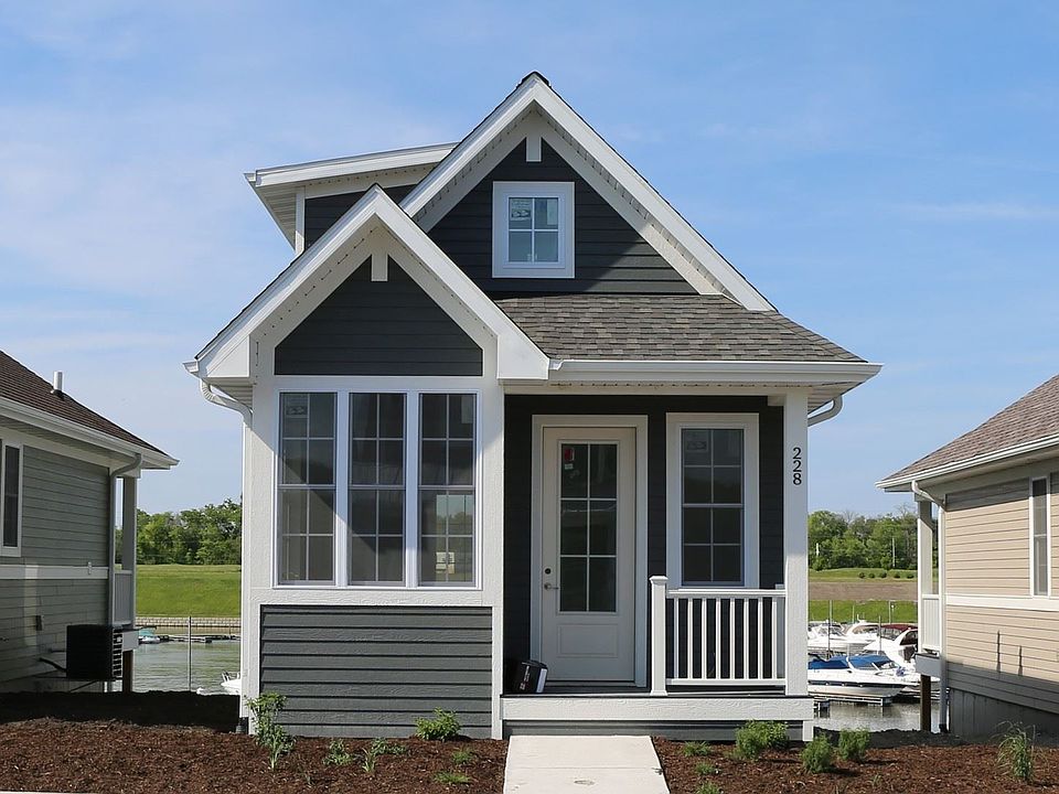 1st image of 228 Leeward Way Ottawa Il