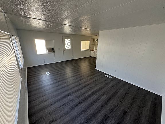 4th image of 41 Crooks St