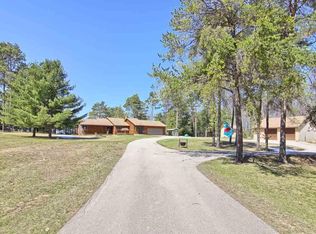 9435 Cherry Ave, Rapid City, MI 49676