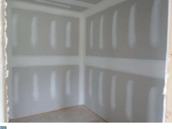 5th image of 3 Hilltop Dr