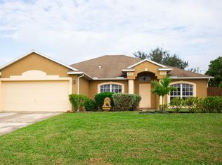 355 SW Millard Dr, Port Saint Lucie, FL 34953