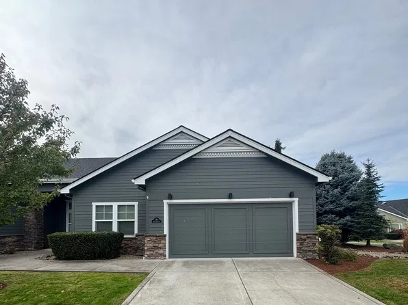 94 Skyhawk Dr, Eagle Pt, OR 97524