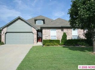 1616 S Maple Ave, Broken Arrow, OK 74012