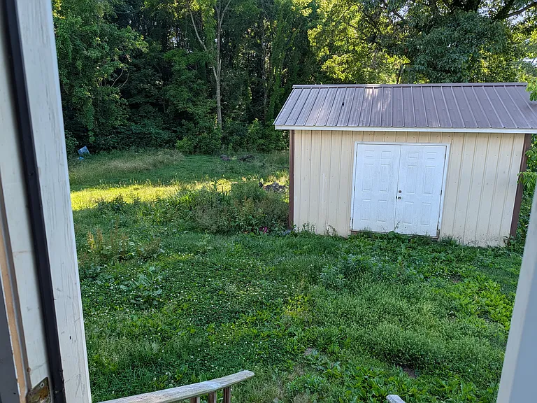 1908 Darnell Dr — Photo 14