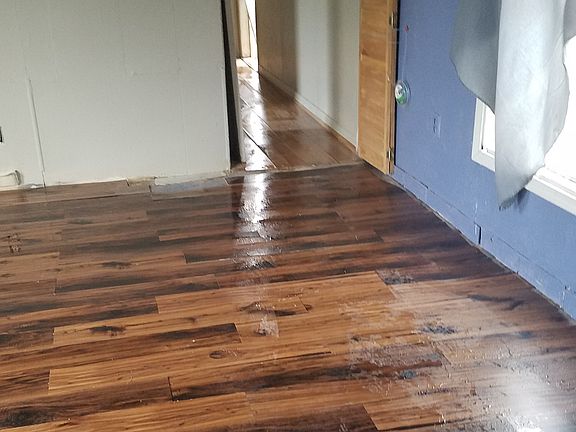 5th image of 1900 Cedar St