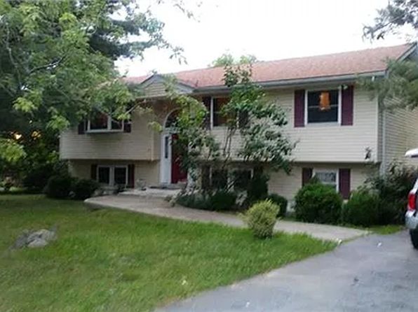 10 Birchwood Dr