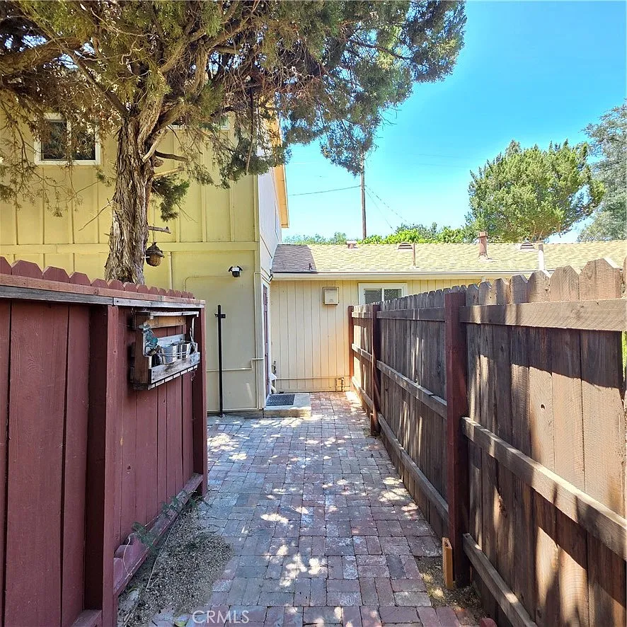 1 bed, 490 sqft, $2,300 — Photo 4