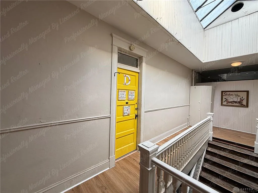 3 bed, 1.0 bath, $1,100 — Photo 4