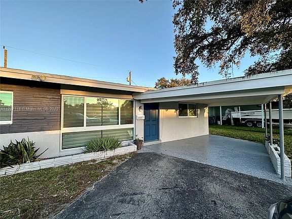5th image of 2231 N 57th Way