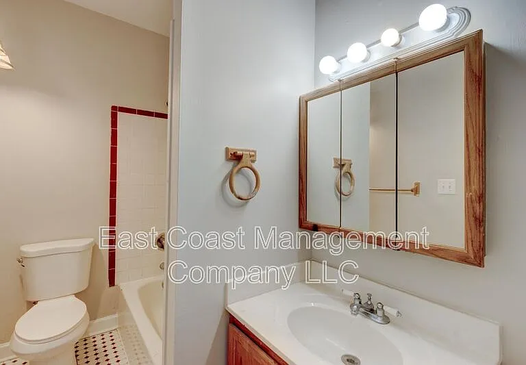 2348 Eutaw Pl #4 — Photo 9