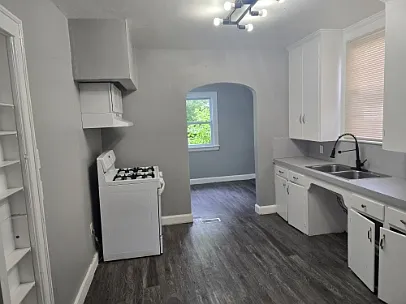 8143 Wisconsin St — Photo 5