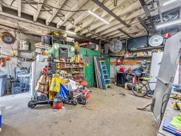 657 Knickerbocker Avenue image 19 of 19