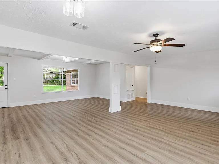 3626 Wilcox Dr — Photo 8