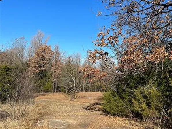 1194 N Oak Ln, Cleveland, OK 74020