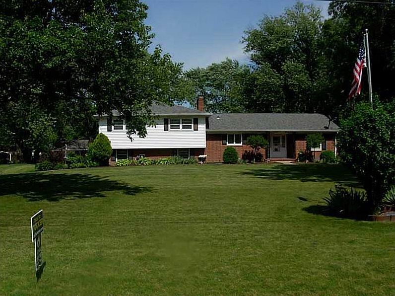 1st image of 7365 N Hollingsworth Dr