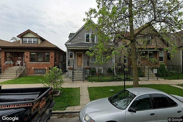 1st image of 4639 W Schubert Ave